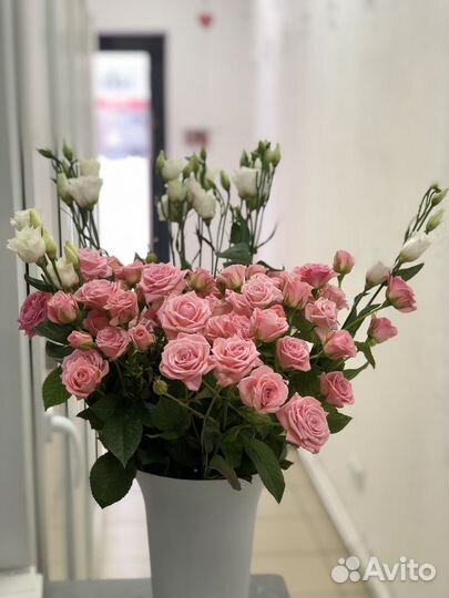 Цветы кустовые розы