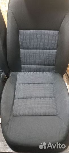 Комплект передних сидений Skoda Octavia A5