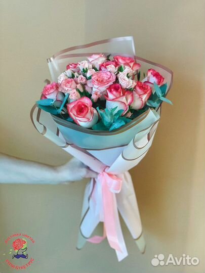 Букеты цветов с доставкой, цветы