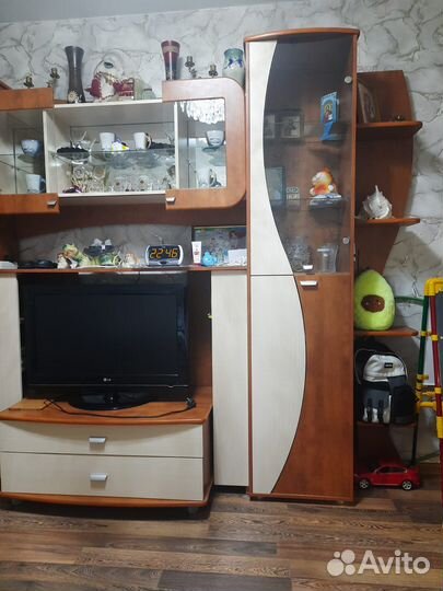 Стенка в гостиную со шкафом под тв бу