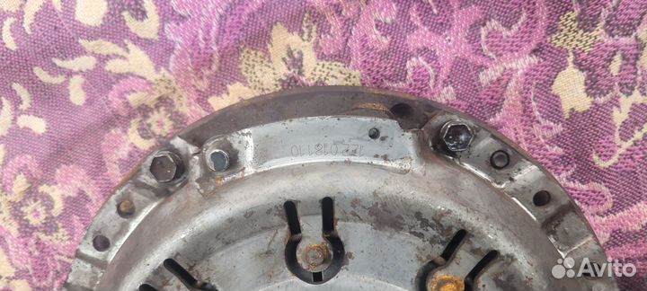 Корзина Сцепления в сборе на Тойоту Авенсис 1.8