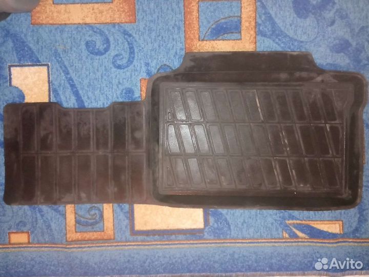 Коврики Веста резиновые