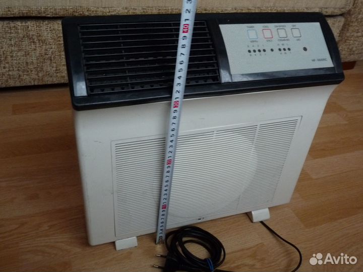Очиститель-ионизатор воздуха HF-988RC с ф.нагрева