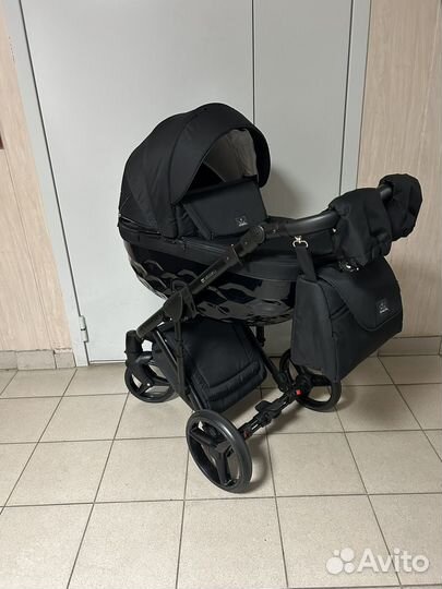 Коляска Adamex Chantal 2в1 как новая