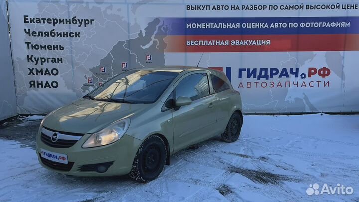 Насос топливный электрический Opel Corsa D