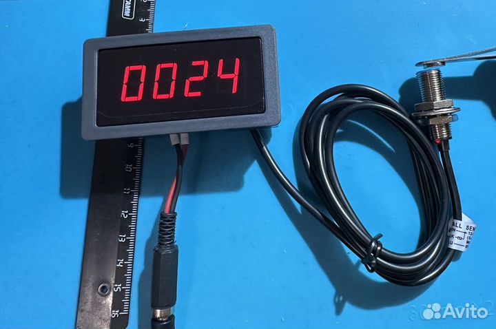 Цифровой тахометр