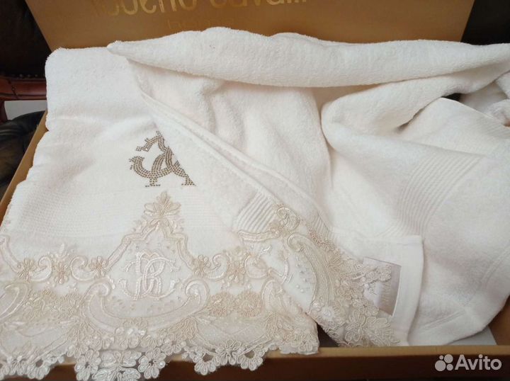 Махровые полотенца roberto cavalli,тройка