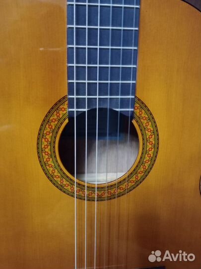 Гитара yamaha c40