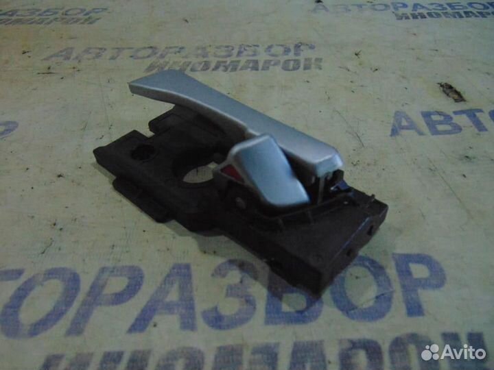 Ручка двери внутренняя левая для Hyundai Solaris 1