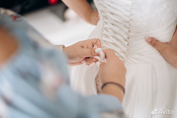 Свадебное платье