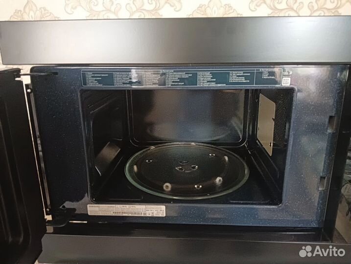 Микроволновая печь Samsung новая
