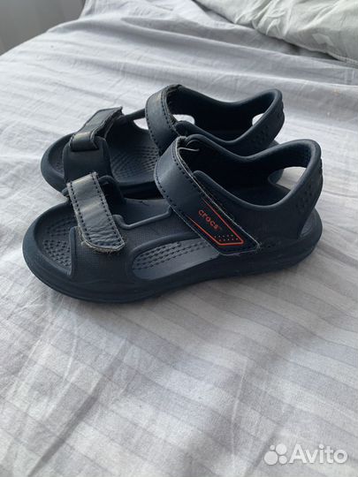 Сандали crocs c9 и c8
