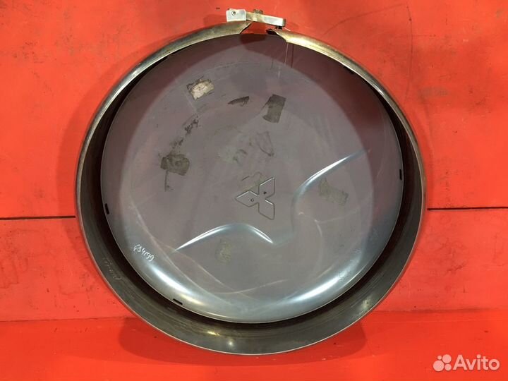 Чехол для запасного колеса Mitsubishi Pajero SUV