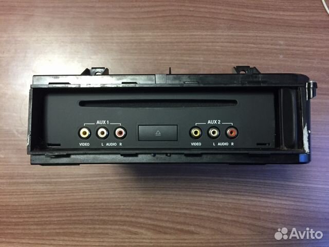 Проигрыватель CD/DVD Mercedes A2518204126