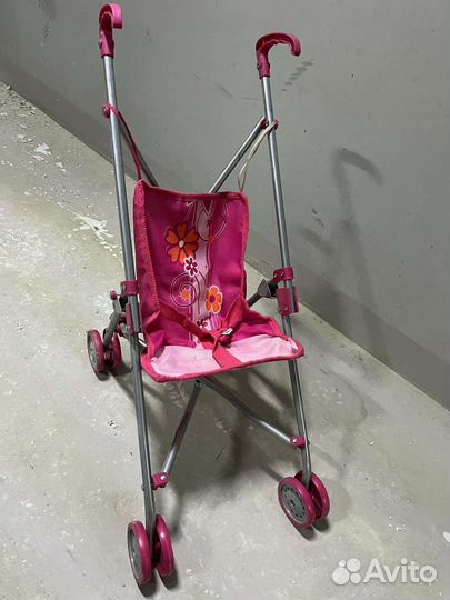 Игрушечная коляска для кукол