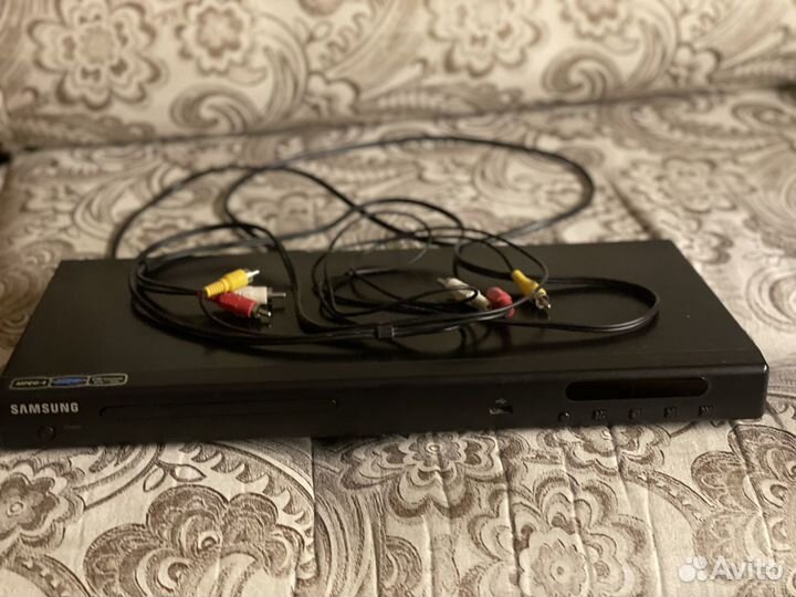 DVD плеер Samsung