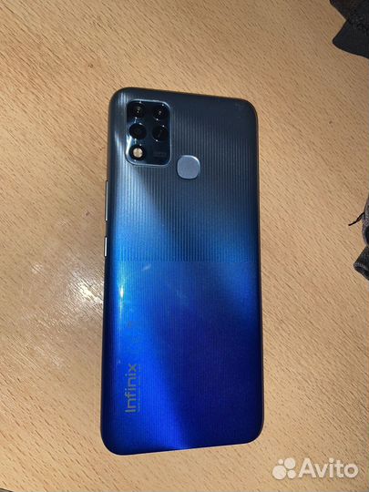 Телефон Infinix hot 11