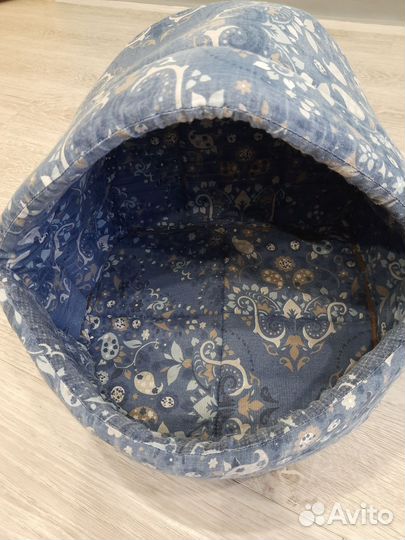 Мягкая лежанка-домик для кошек