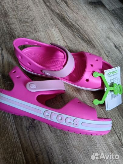 Детские сандалии Crocs J3, новые оригинал 34-35