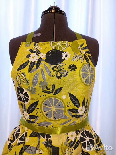 Красивый кухонный фартук