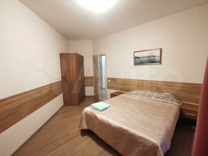 Гостиница, 1050 м²