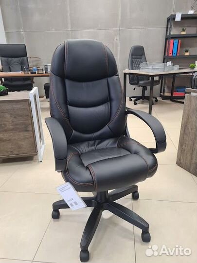 Кресло компьютерное для руководителя