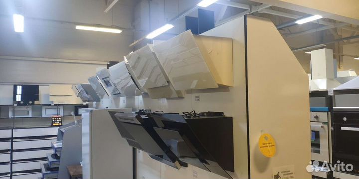 Вытяжка наклонная Lex