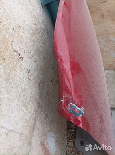 Капот Renault Logan 1 / LADA Largus дорестайлинг