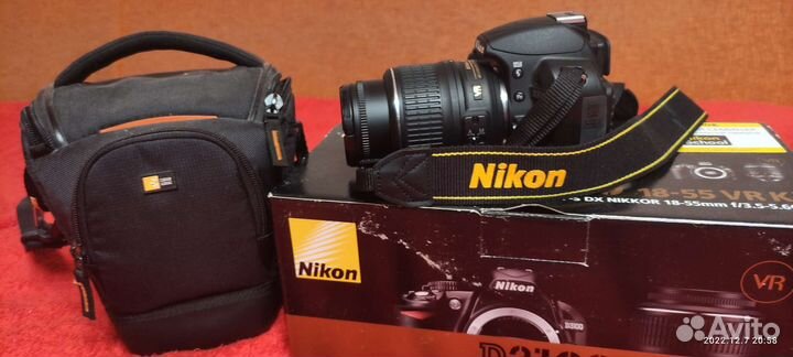 Зеркальный фотоаппарат