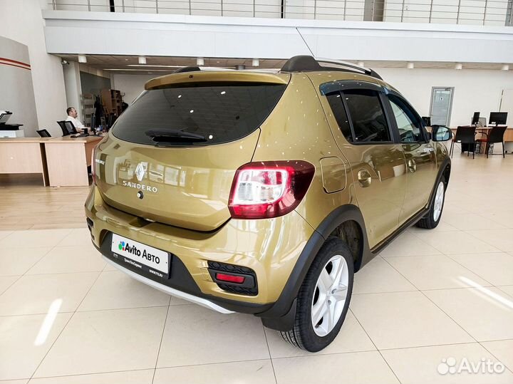 Renault Sandero Stepway 1.6 AT, 2016, 114 943 км