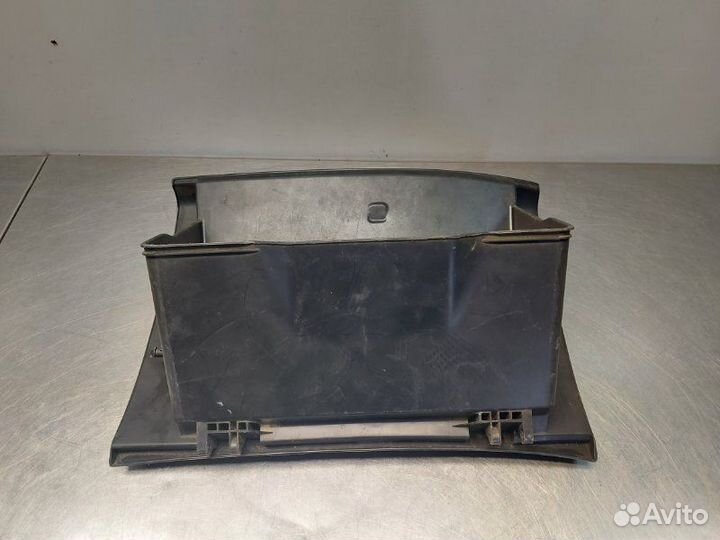 Бардачок Chevrolet Cruze J300 F16D3 2012