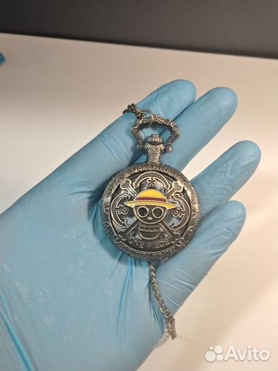 Часы медальон механические