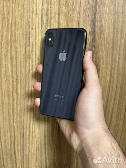 iPhone X, 64 ГБ