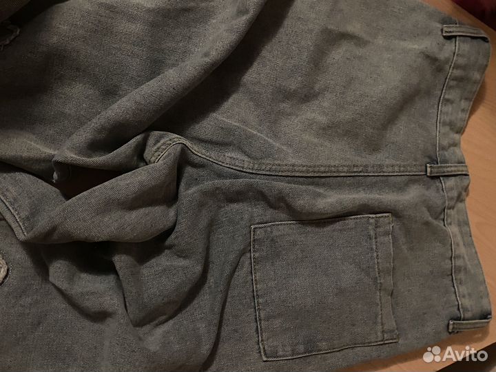 Широкие джинсы, серые