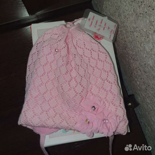 Шапочка для девочки весна новая 44-46