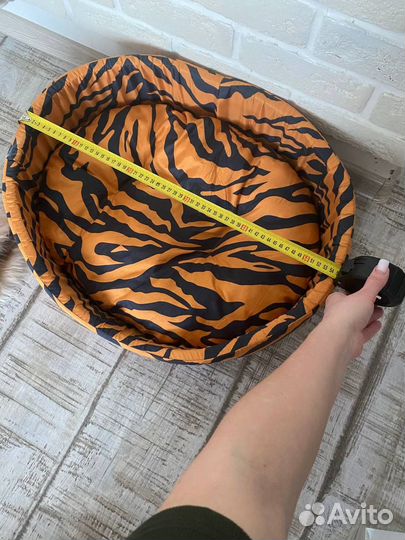 Лежанка для собак и кошек