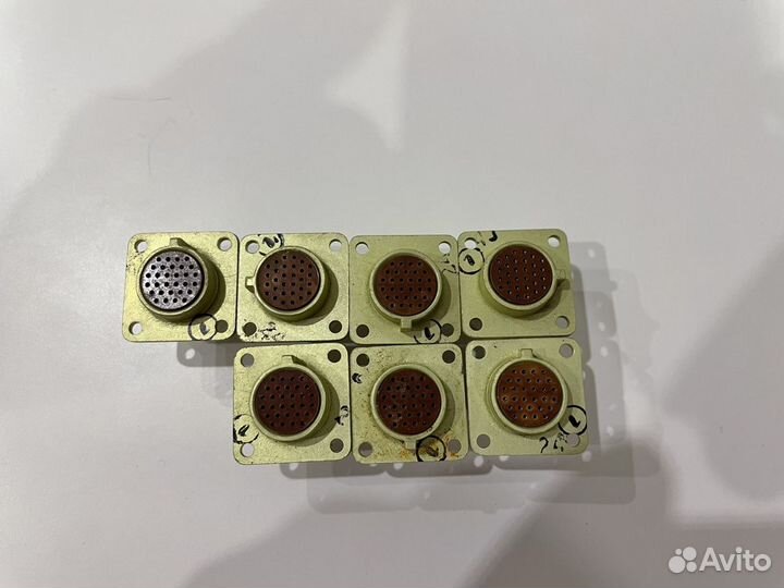 Розетка мр1-30-7-В