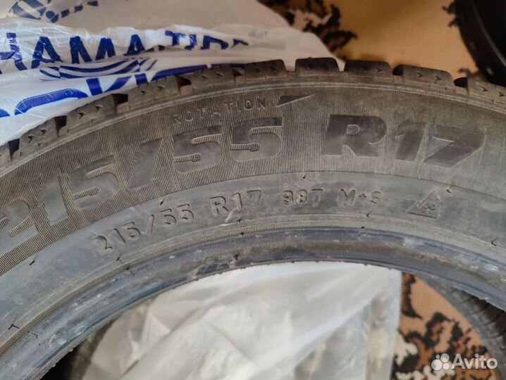 Pirelli Formula Ice 215/55 R17