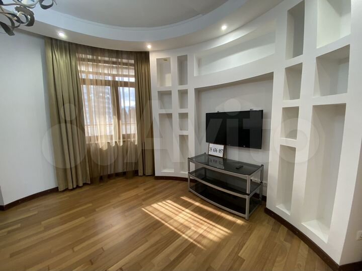 2-к. квартира, 75 м², 4/5 эт.