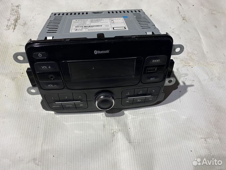 Магнитола USB Renault Sandero Stepway 2
