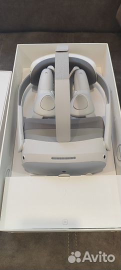 Pico 4 VR шлем 8/128