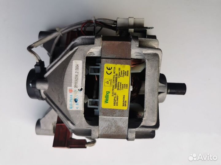 Двигатель от стиральной машины Indesit