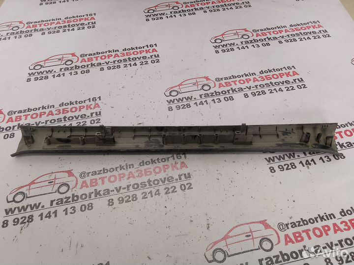 Накладка порога передняя правая Mazda 3 BL