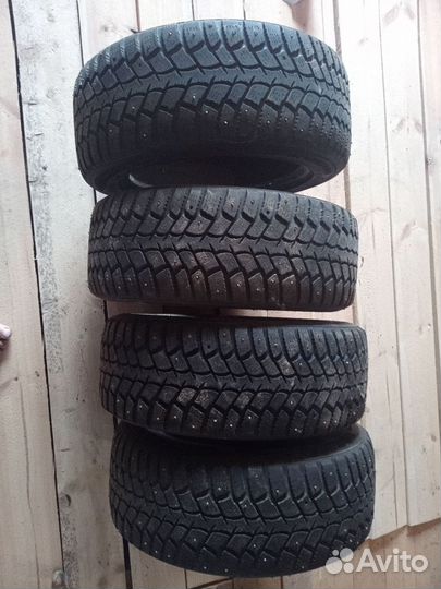 Kumho I'Zen Wis KW19 195/55 R15