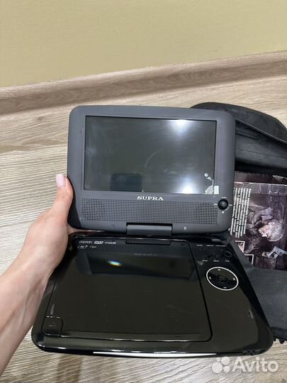 Портативный видеопроигрыватель dvd