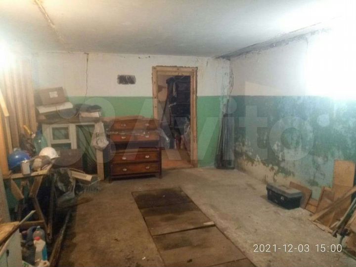 Гараж, > 30 м²