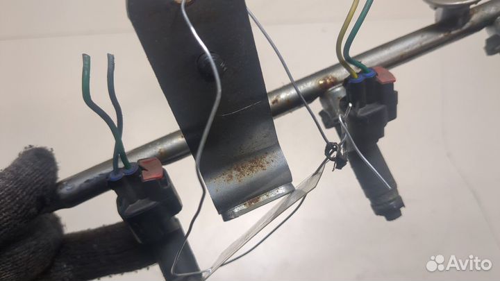 Форсунка топливная Dodge Stratus, 2006