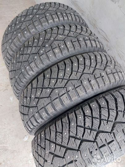 Nitto Therma Spike 185/65 R15