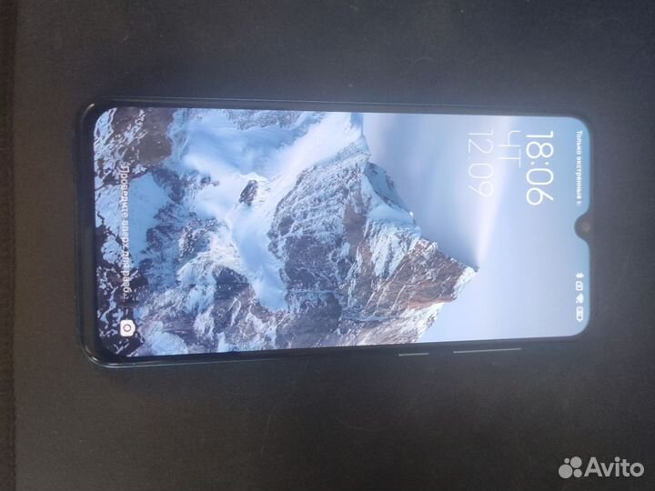 Xiaomi Mi 9 SE, 6/64 ГБ