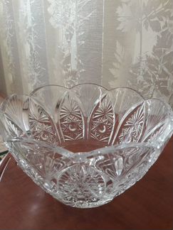 Большая хрустальная ваза